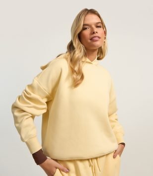 Casaco Fechado Básico em Moletom com Forro Fleece Amarelo