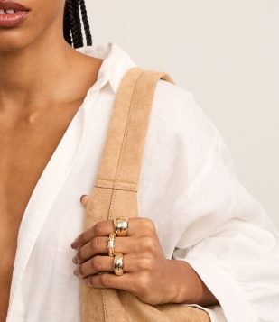 Kit 03 Anéis em Diferentes Formatos Dourado