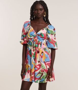 Vestido Curto em Viscose com Estampa Tropical Animais Multicores