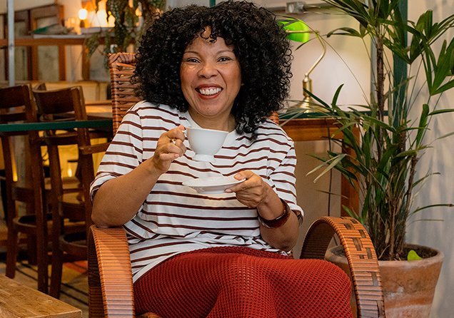 Claudia Lima quer saber: você sente falta de um momento de prazer em meio à rotina?