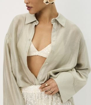 Camisa em Liocel com Linho e Abotoamento Frontal Cinza Esverdeado