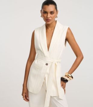 Colete Alfaiatado Alongado com Listras e Amarração Off White