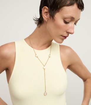 Conjunto de Colar Gravatinha em Metal e Brinco Argola Off White