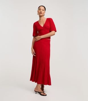 Saia Evasê Long Midi em Tricô com Frisos Vermelho