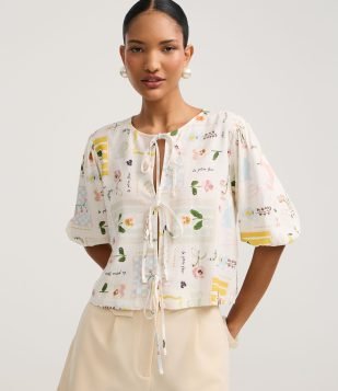 Blusa em Viscolinho com Amarração e Estampa Floral Off White