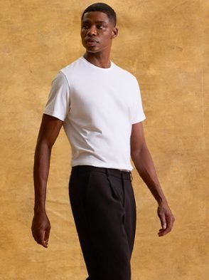 Como usar camiseta por dentro da calça: guia completo para homens