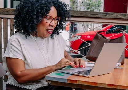 Cláudia Lima: peças versáteis, do trabalho ao happy hour