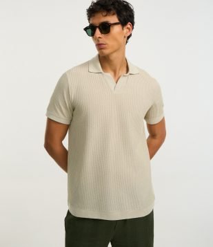 Camisa Polo Regular em Algodão com Textura Bege