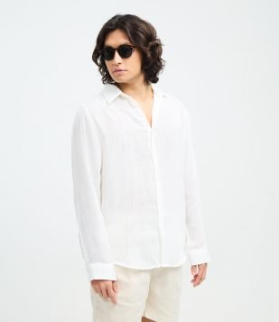 Camisa Texturizada com Detalhes em Bordado de Peixe Off White