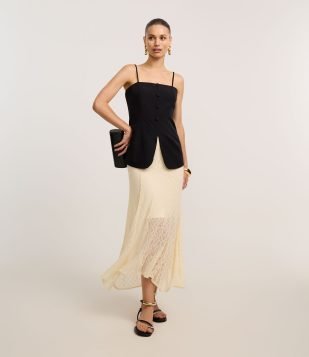 Saia Long Midi em Renda com Ponto Vazado Bege