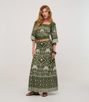Saia New Midi em Piquet com Estampa Arabesco Tropical Verde