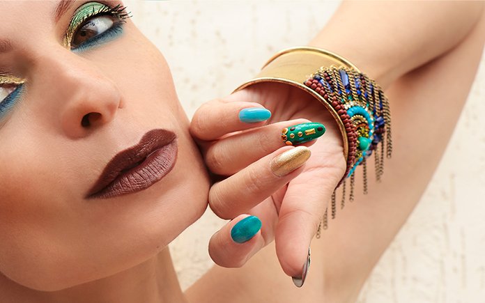 Estas unhas para Carnaval vão te deixar no clima da folia