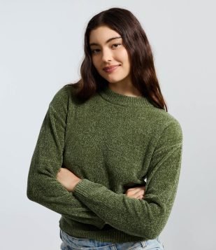 Blusa Slim em Tricô Chenille com Gola Redonda Verde Musgo