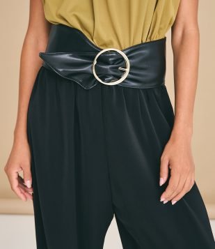 Cinto Largo em PU com Fivela Metalizada Preto