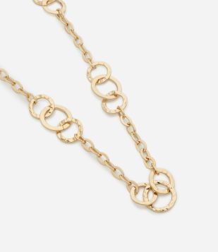 Colar Longo com Variação de Elos Dourado