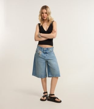 Bermuda Jorts em Jeans com Bolsos Médio
