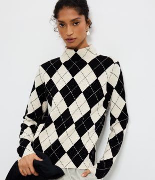 Blusa Tricô Argyle Xadrez com Gola Alta Preto