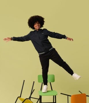 Calça Jogger Infantil em Modal com Recortes - Tam 5 a 14 Anos Preto