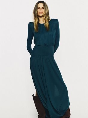 Estilo vintage é chique e atemporal. Confira