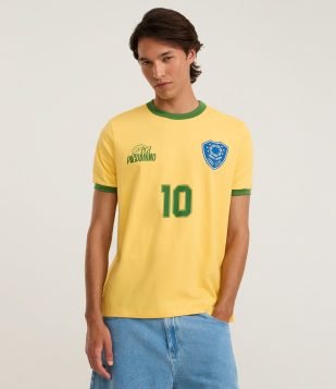 Camiseta Regular em Algodão com Estampa Zeca Pagodinho Amarelo