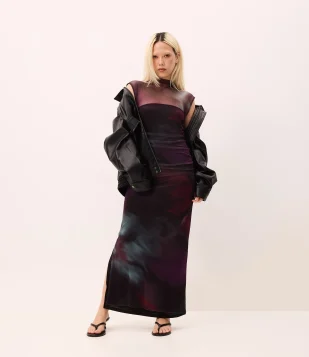 Vestido New Midi em Tule com Estampa Abstrata Preto