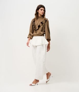 Calça Barrel em Jeans com Cintura Alta e Peplum Branco