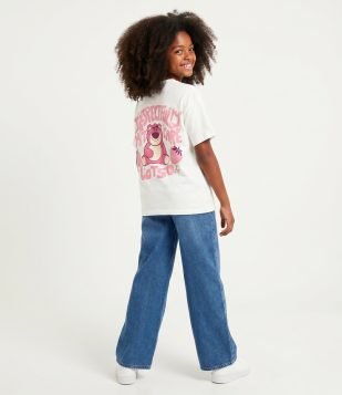 Camiseta Infantil com Estampa Lotso – Tam 7 a 16 Anos Off White