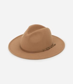 Chapéu Cowboy de Camurça com Detalhe de Fivela Marrom