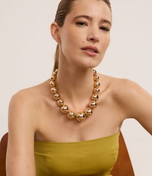 Colar Maxi com Esferas de Dimensões Gradativas Dourado