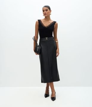 Saia Midi em PU com Cinto Afivelado e Fenda Atrás Preto