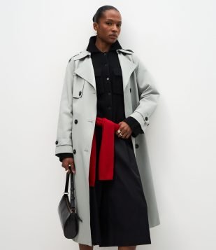 Trench Coat com Faixa Para Amarração na Cintura Cinza