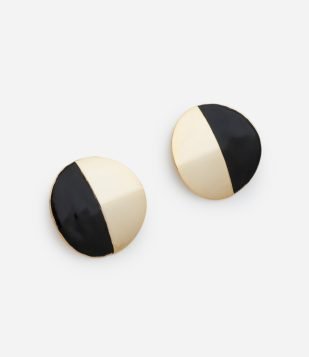 Brinco Botão Esmaltado com Formato Redondo Preto e Dourado