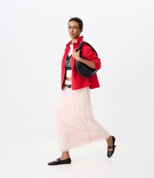 Saia Midi com Textura de Pelos Artificiais Rosa