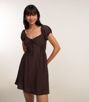 Vestido Godê Curto com Manga Princesa e Estampa Poá Marrom