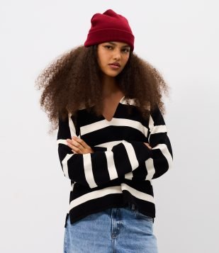 Blusa de Frio em Tricô Listrado com Gola Polo Preto