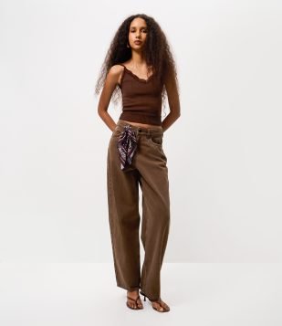 Calça Baggy em Jeans com Cintura Média e Lenço Decorative Marrom