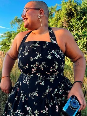 Hiper romântico: Amanda Monteiro desvenda o visual girlie da estação