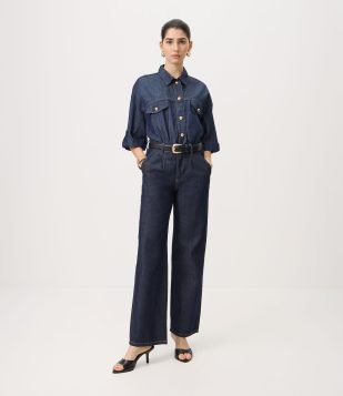 Calça Jeans Reta Comfort Alfaiatada com Pregas Frontais Azul Escuro