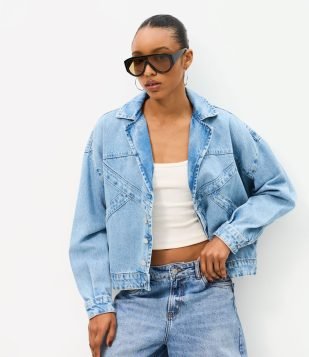 Jaqueta Oversized em Jeans com Recortes Azul