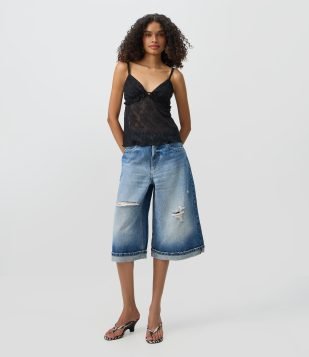 Bermuda Jorts Jeans Destroyed com Barra Dobrada Azul
