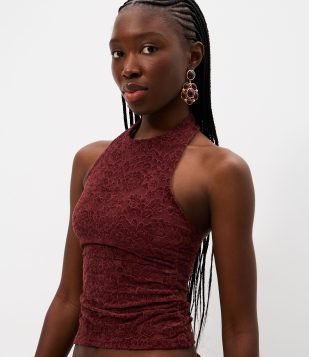 Blusa Frente Única em Renda com Gola Halter Vermelho