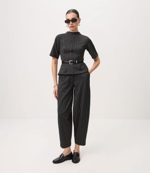 Calça Barrel com Estampa Risca de Giz Preto