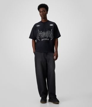 Camiseta Boxy em Algodão com Lettering Forsaken Youth Preto